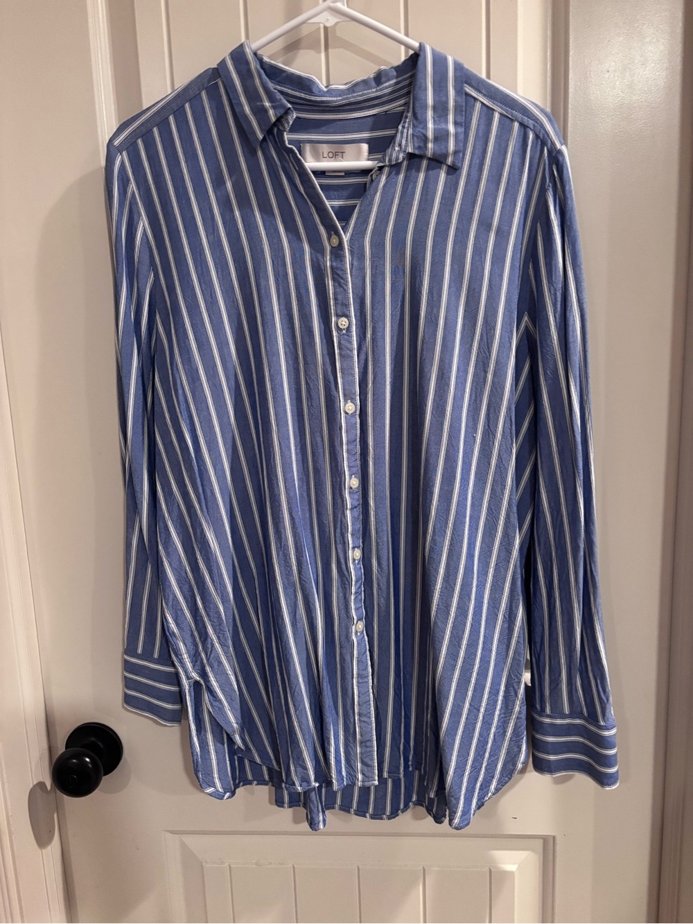 LOFT Blue & White Striped Long-Sleeve Button-Down Shirt
